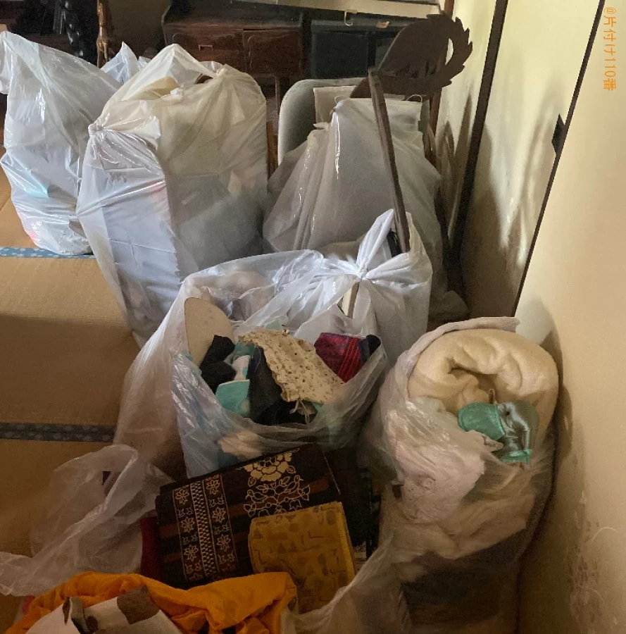 【横浜市金沢区】折り畳みベッド、タンス、スタンドミラー等の回収