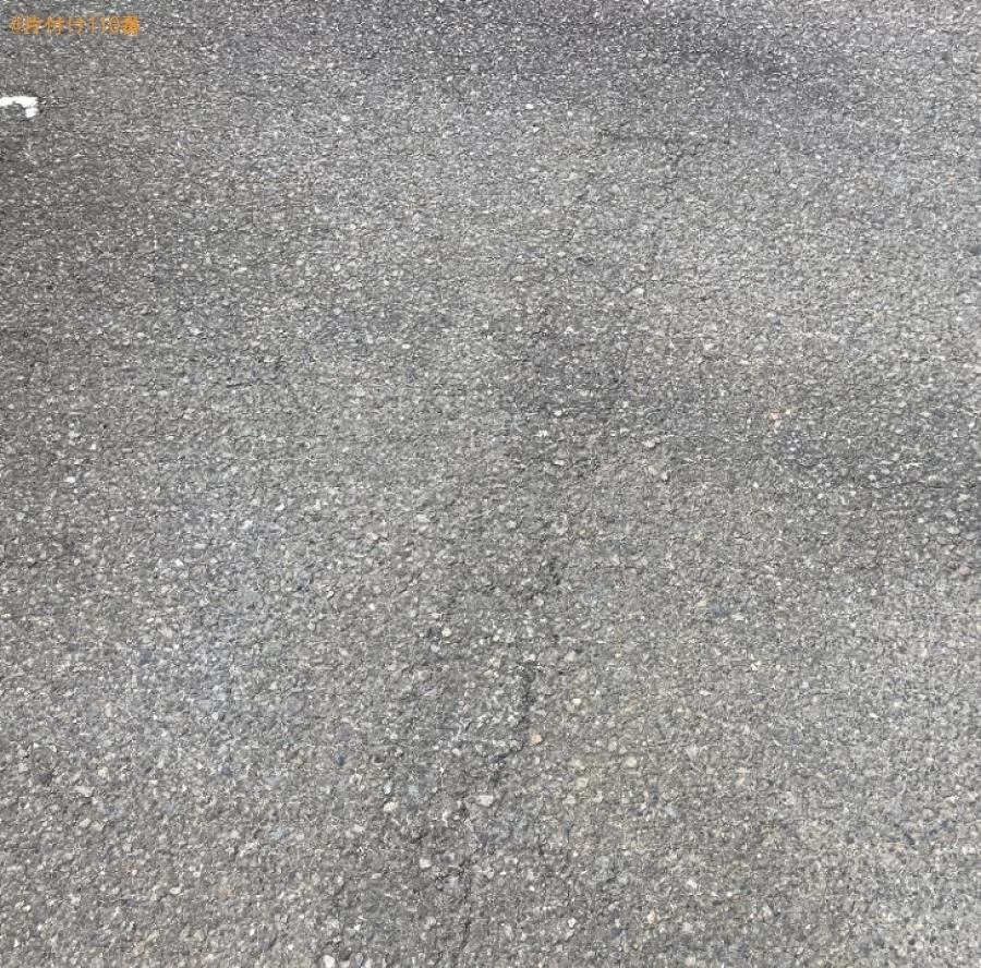 【鹿児島市】マットレス付きシングルベッド、健康器具、食器棚等の回収