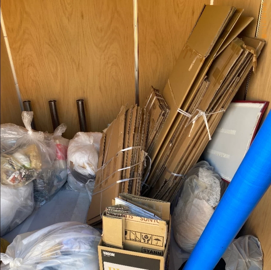 【川越市】4人用ダイニングテーブル、段ボール、一般ごみ等の回収