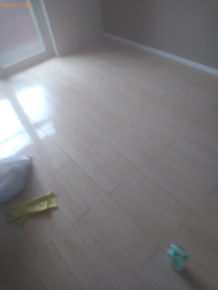 【西条市】ダイニングテーブル、二人掛けソファー、椅子等の回収