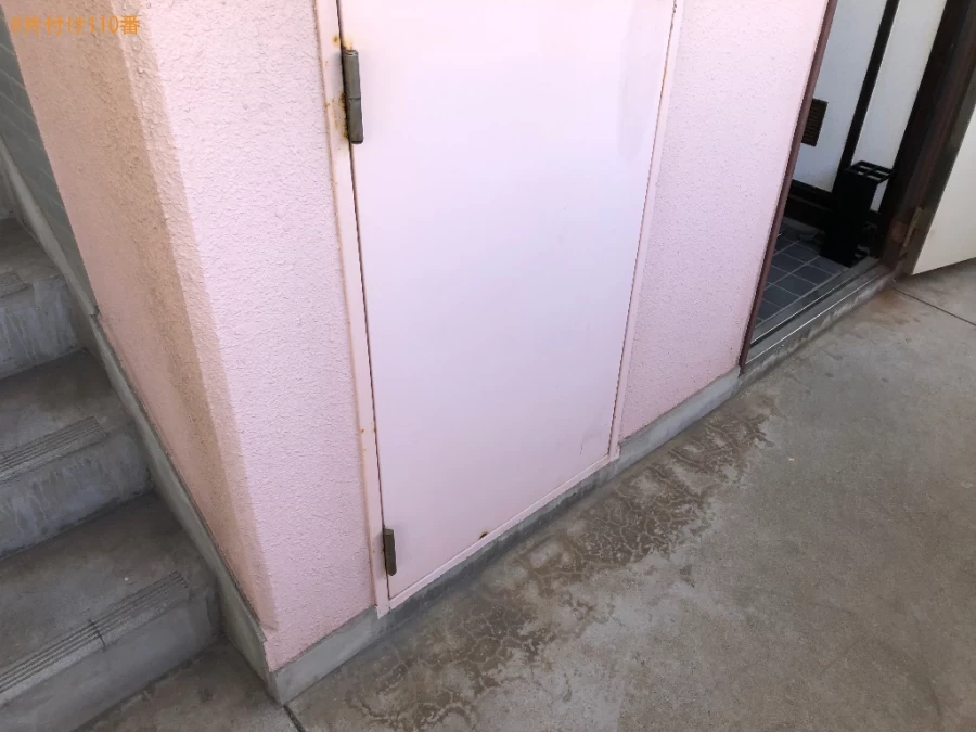 【北九州市戸畑区】マットレス付きシングルベッド、本棚等の回収