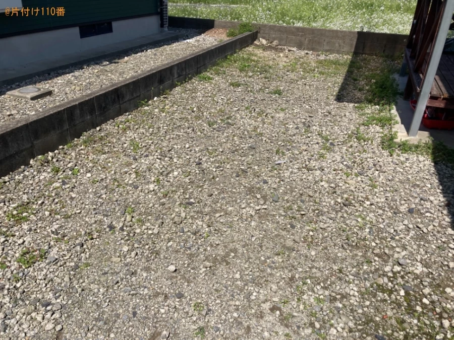 【出水市今釜町】三人掛けソファー、戸棚、布団、テーブル等の回収