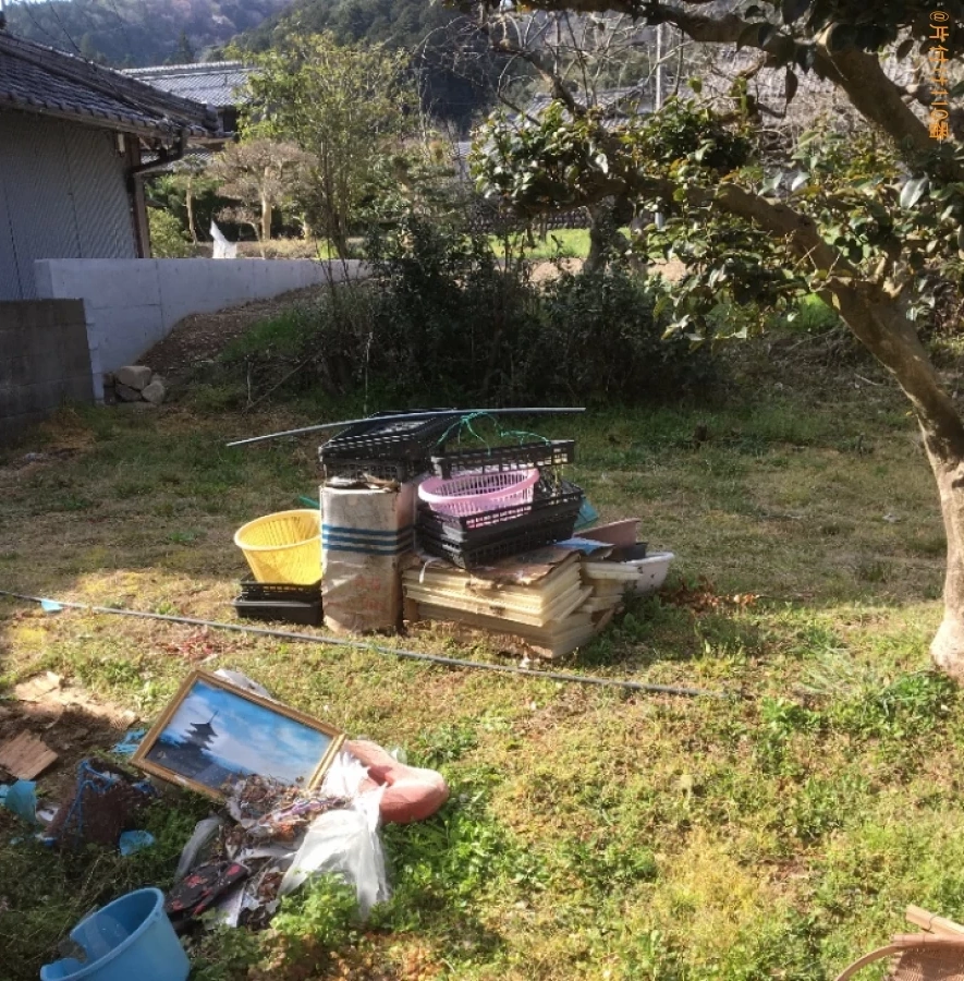 【山県市】かご、物干し台の重し、衣装ケース等の回収・処分ご依頼