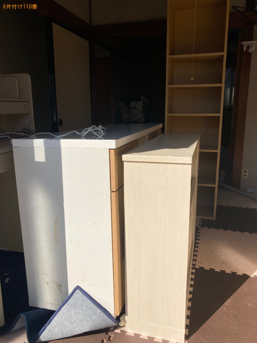 【岡谷市】学習机、サイドボード、棚等の回収・処分ご依頼