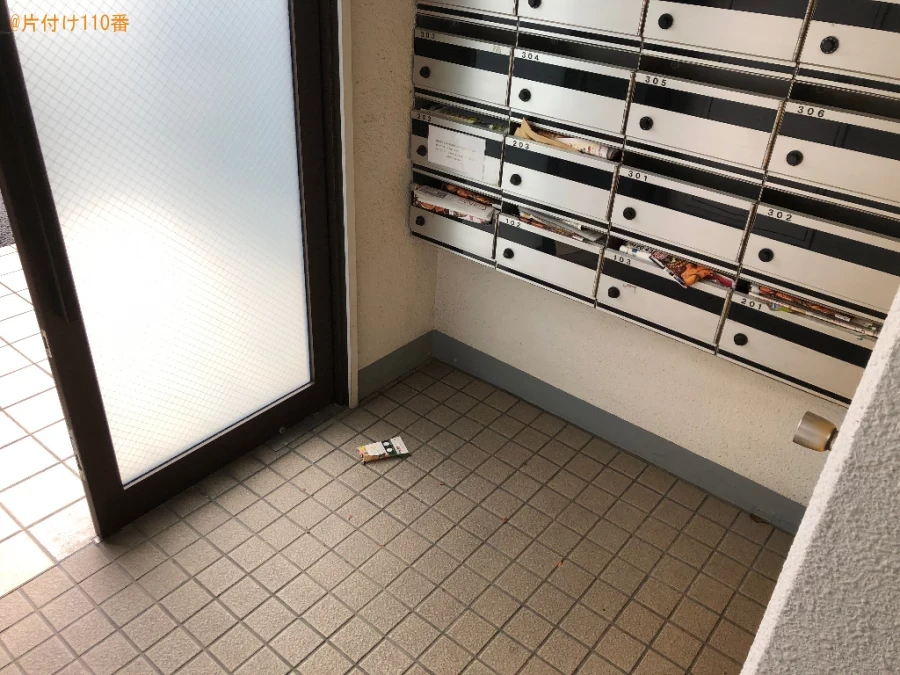 【北九州市八幡西区】冷蔵庫、洗濯機、テレビ台、レンジ台、衣装ケース、こたつ、折り畳みベッド等の回収