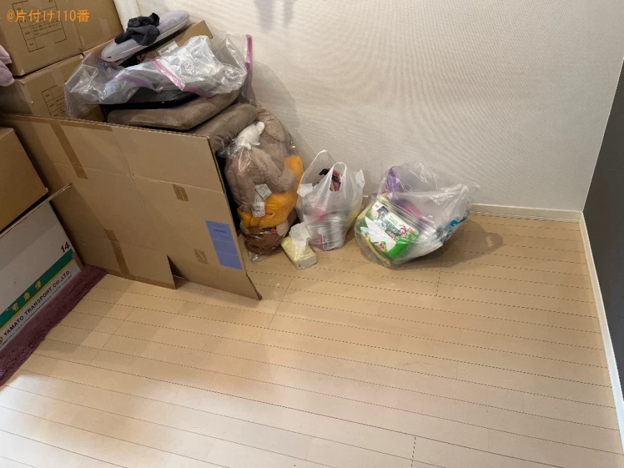 【三島市文教町】マットレス付きシングルベッド、ソファー等の回収