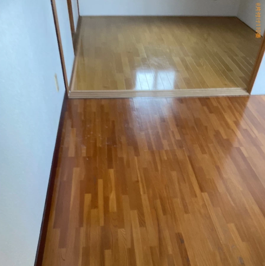 【弘前市御幸町】マットレス付きシングルベッド、テレビ台等の回収