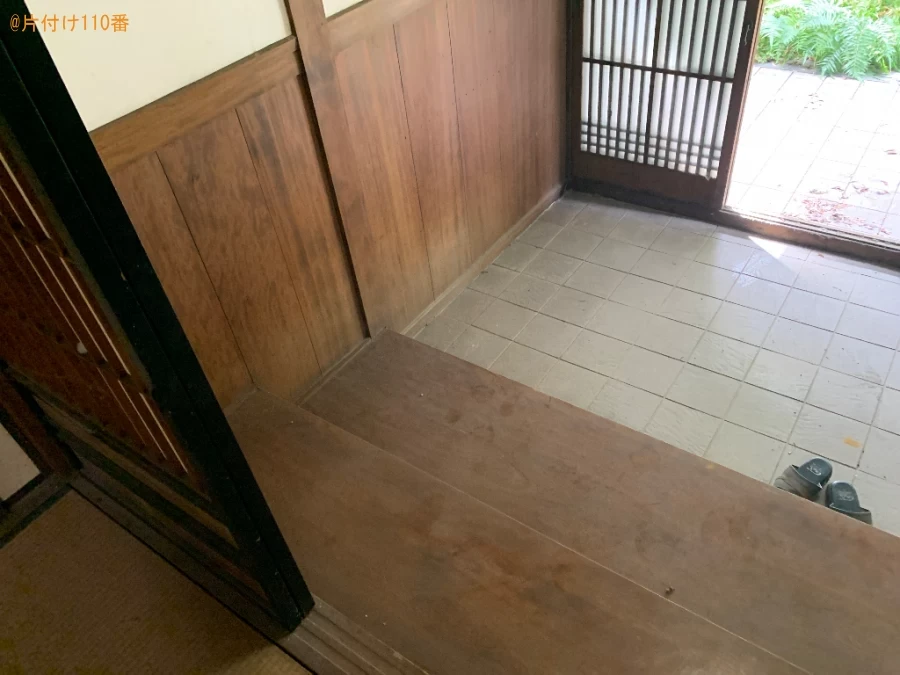 【大野城市】ダブルベッド、三人掛けソファー、ベビー用品等の回収