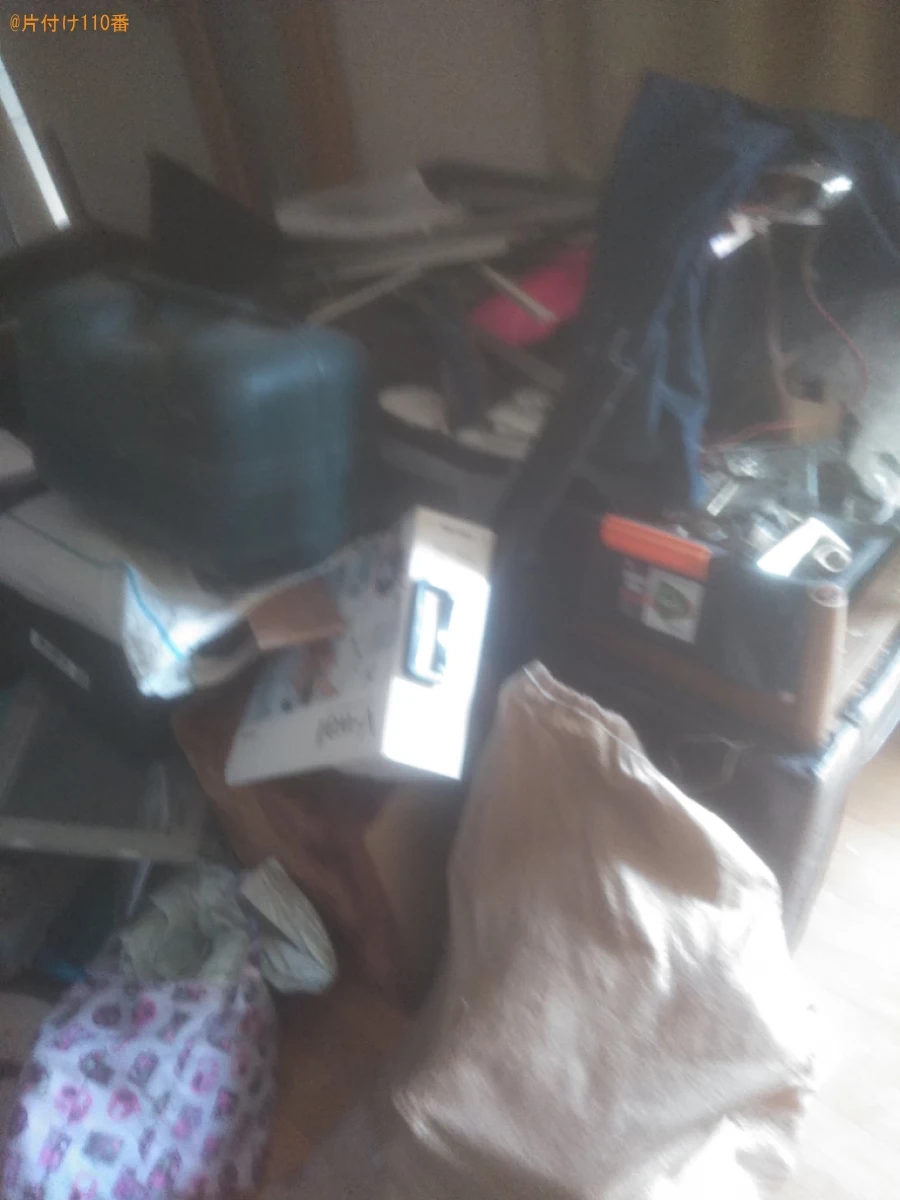 【松山市溝延町】テーブル、廃材等の回収・処分ご依頼　お客様の声