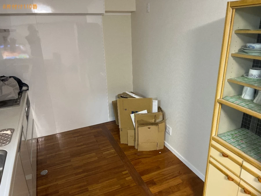 【那覇市】冷蔵庫、椅子、レンジ台、電子レンジ、トースター等の回収