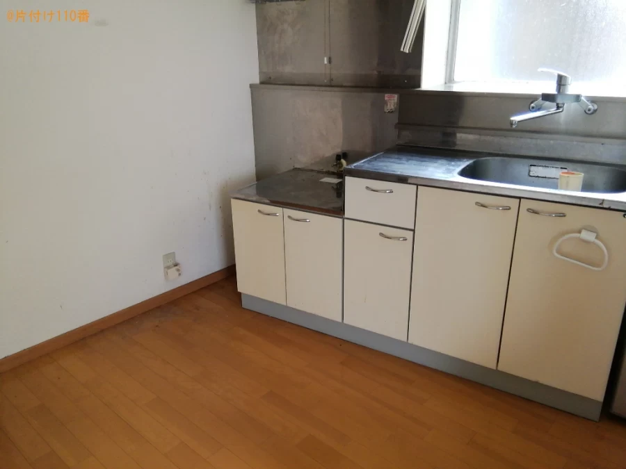 【都留市】冷蔵庫、洗濯機、布団、ローテーブル、ダンボール等の回収