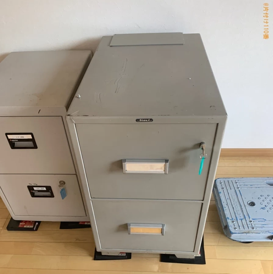 【大分市】金庫、ラック、机、キャビネット、袖机、PCラックの回収