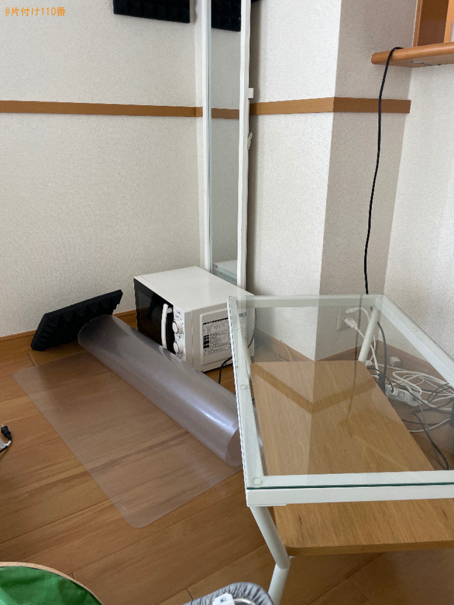 【町田市】スタンドミラー、卓上昇降デスク、ミラー、椅子等の回収