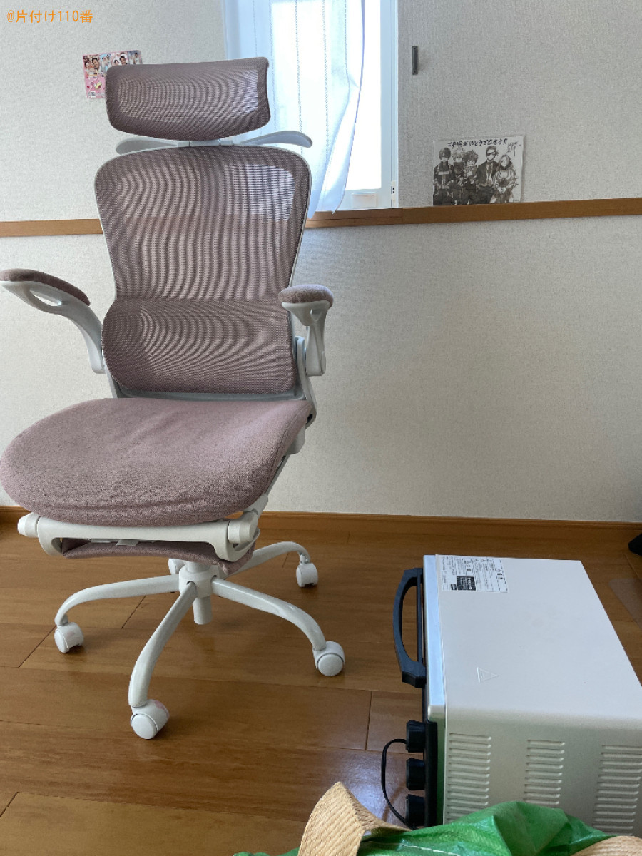 【町田市】スタンドミラー、卓上昇降デスク、ミラー、椅子等の回収