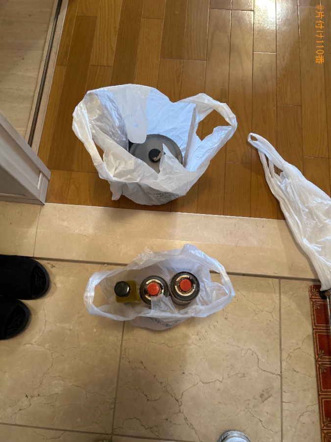 【京都市右京区】ガスボンベの回収・処分ご依頼　お客様の声