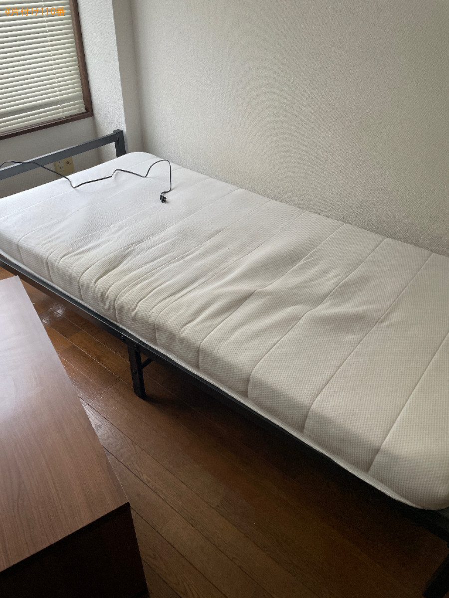 【弘前市富士見町】マットレス付きシングルベッド、冷蔵庫等の回収