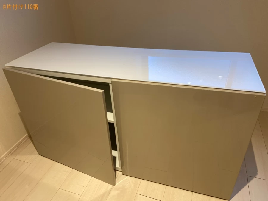 【府中市緑町】セミダブルマットレス、本棚 、本棚、戸棚等の回収