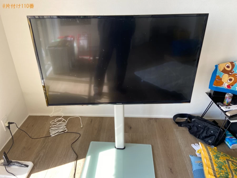 【相模原市緑区】TVスタンドの組み立てのお手伝いご依頼