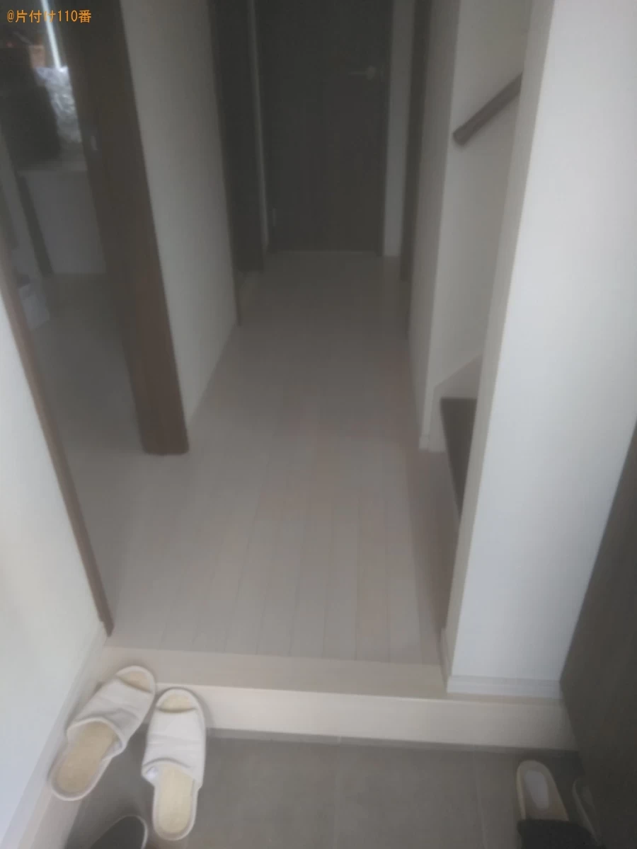 【松山市溝辺町】ソファー、テレビ台、布団、カーテン等の回収・処分