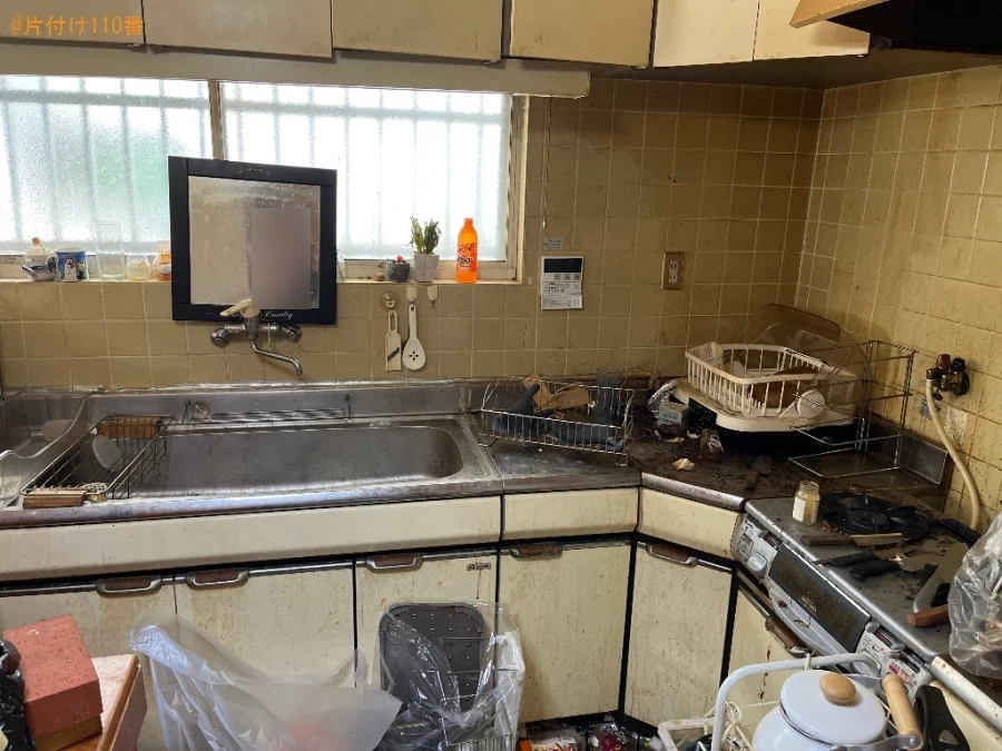 【大津市】冷蔵庫、ラック、一般ごみ等の回収とキッチンクリーニング