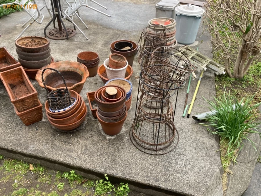 【鹿児島市吉野町】マットレス付きシングルベッド、学習机等の回収