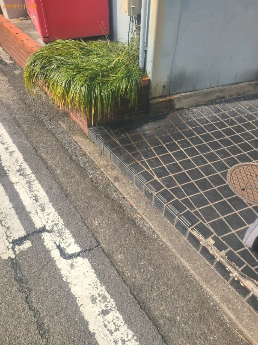 【高松市宮脇町】マットレス付きシングルベッド、ラック等の回収