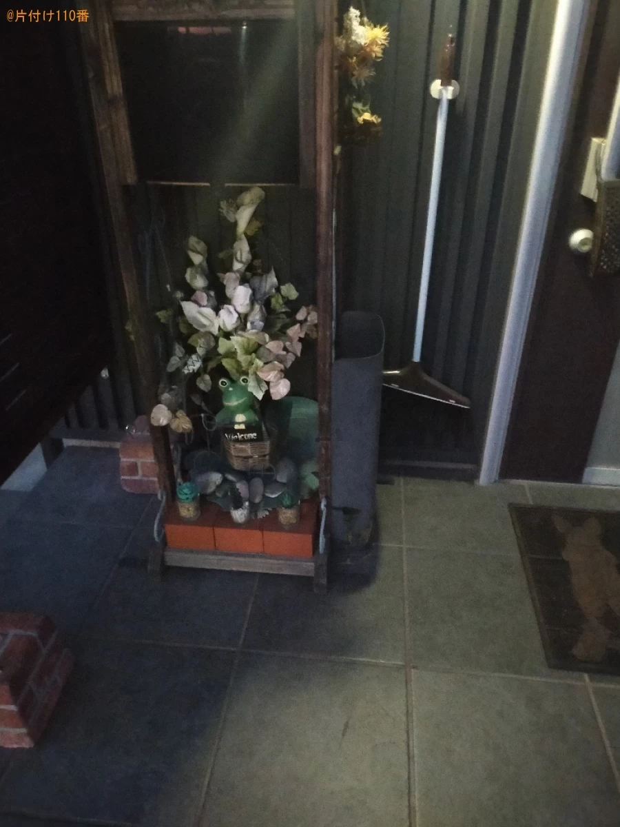 【岡山市南区】ソファーベッド、ガラステーブル、衣装ケース等の回収