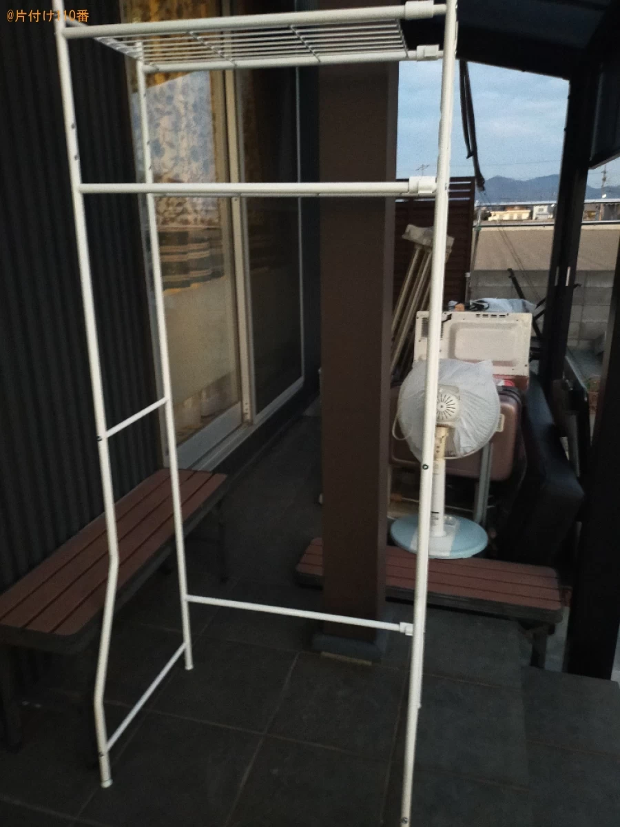 【岡山市南区】ソファーベッド、ガラステーブル、衣装ケース等の回収