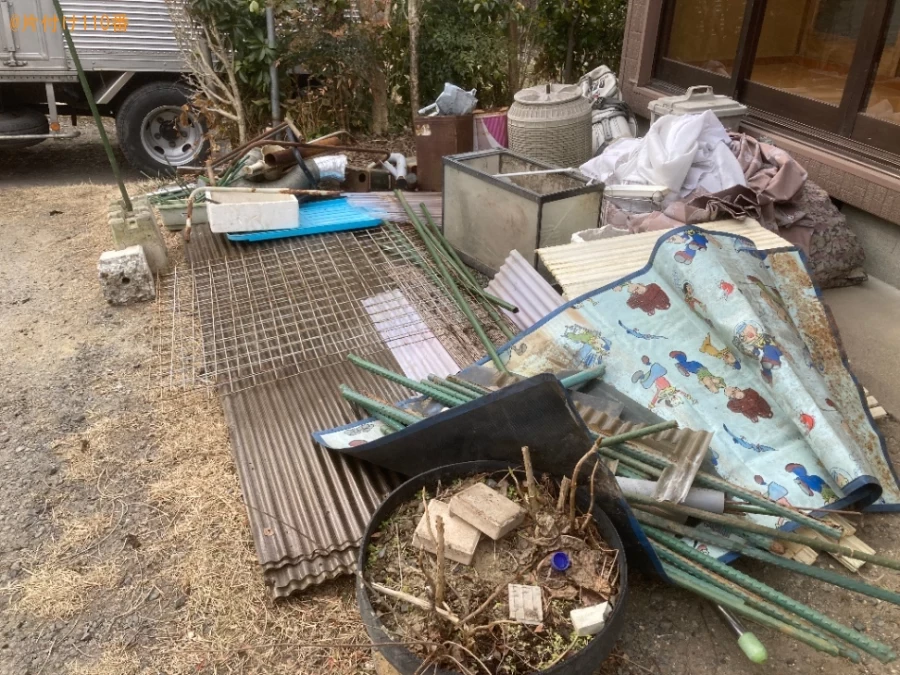 【一関市】ゴルフバッグ一式、コンクリート、鉢植え、布団等の回収