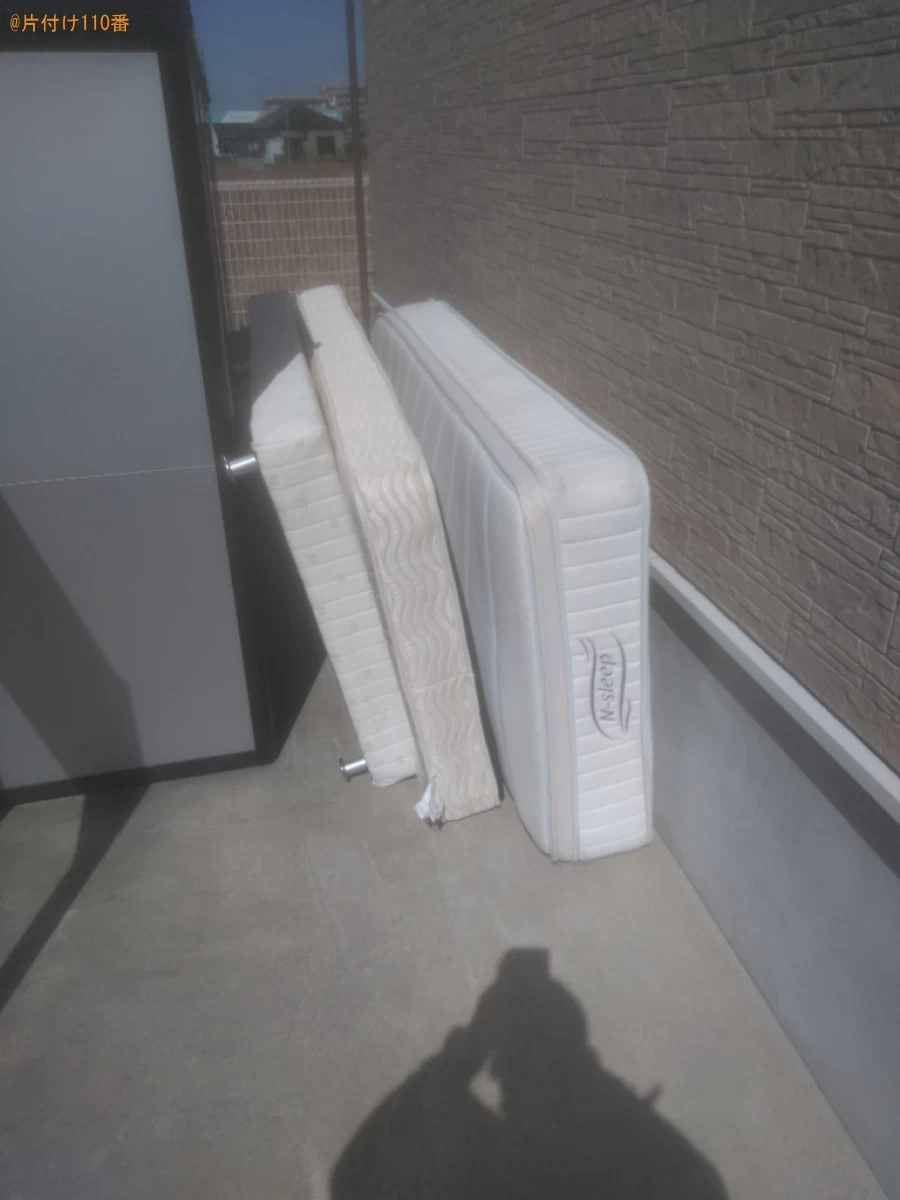 【伊予郡松前町】マットレス付きシングルベッドの回収・処分ご依頼