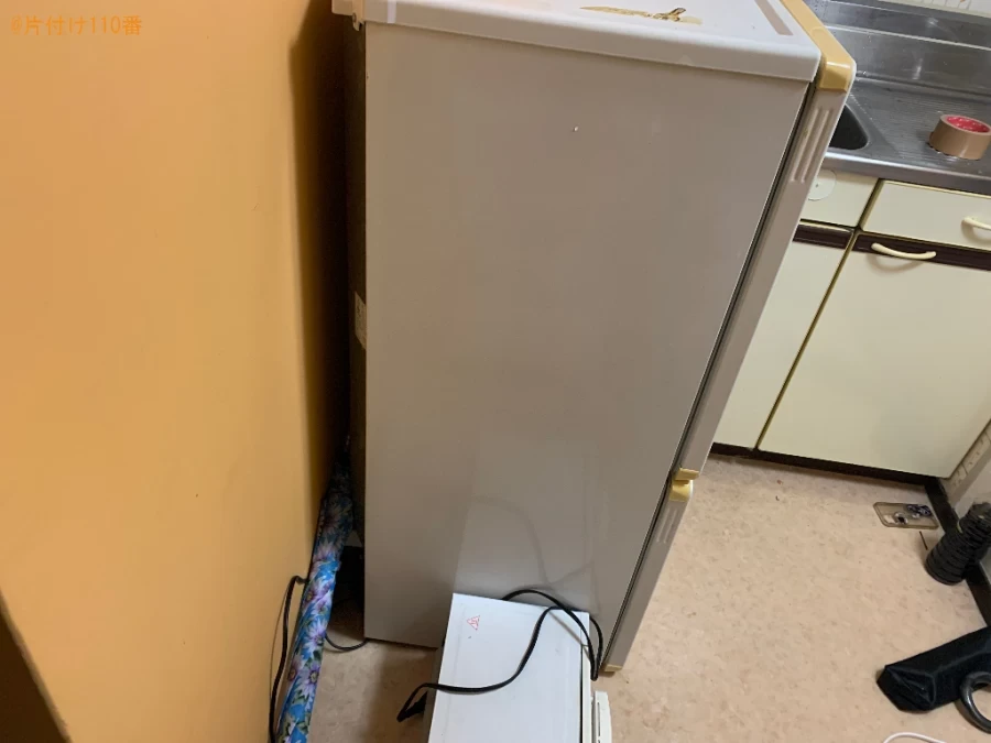 【福岡市博多区】冷蔵庫、ガラステーブル、布団、電子レンジ等の回収
