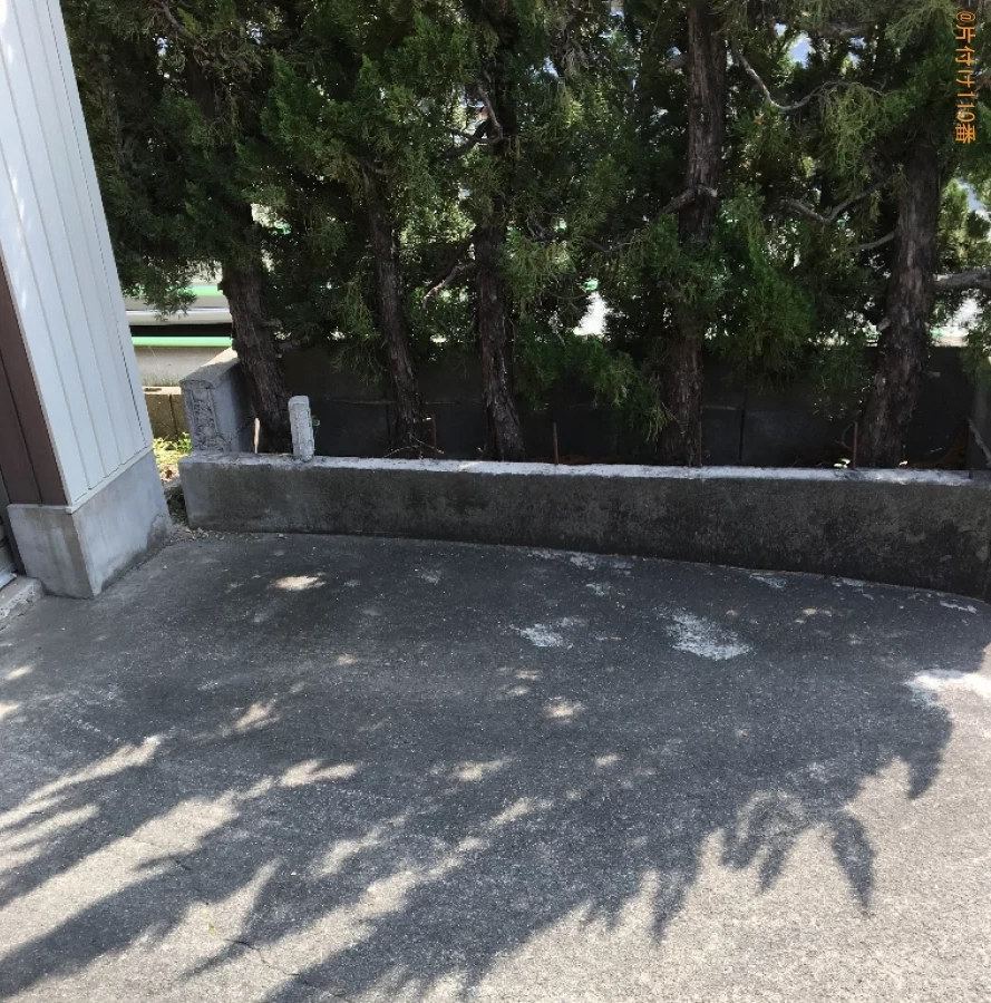 【大垣市東町】学習机、椅子、自転車、本棚、布団、ヒーター等の回収