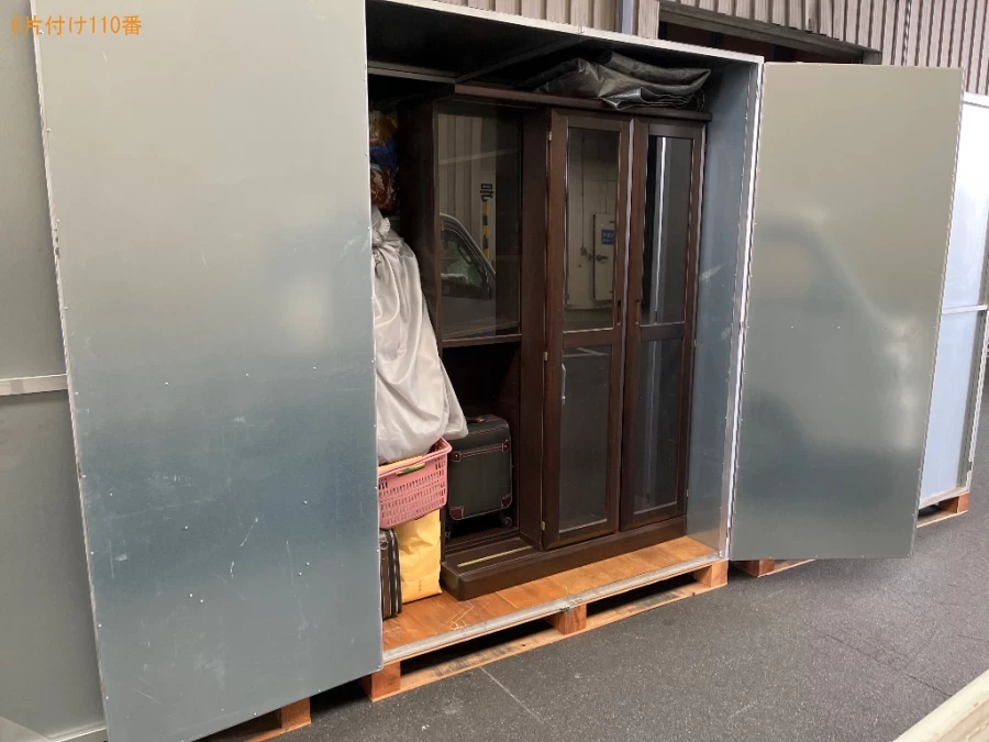 【草津市矢橋町】衣装ケース、本棚、布団、段ボール等の回収・処分