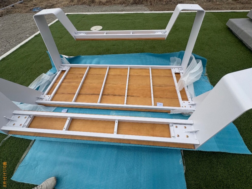 【上田市】外用のテーブルとチェアの組み立て作業ご依頼　お客様の声