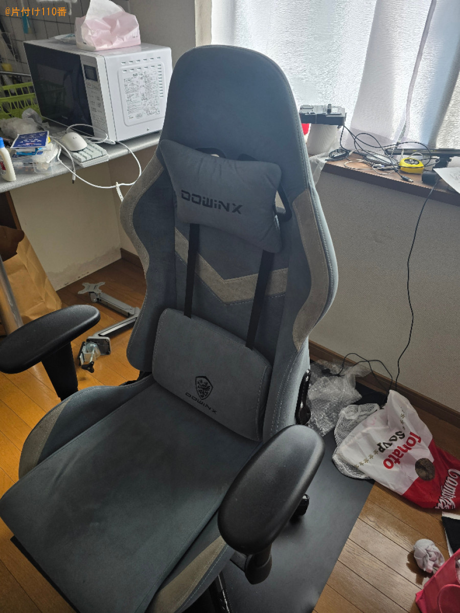 【北九州市戸畑区】二人用ダイニングテーブル、テレビ台等の回収