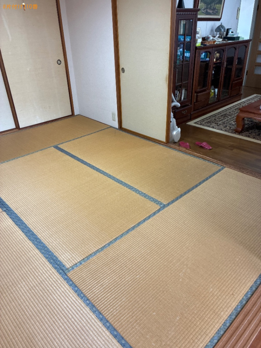 【周南市横浜町】ローテーブル、衣類、衣装ケース、布団等の回収