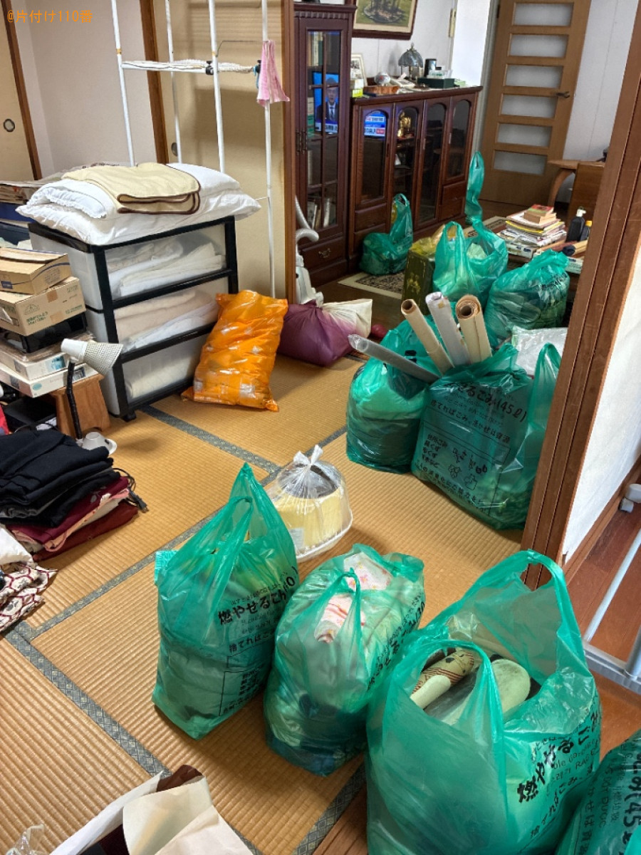 【周南市横浜町】ローテーブル、衣類、衣装ケース、布団等の回収