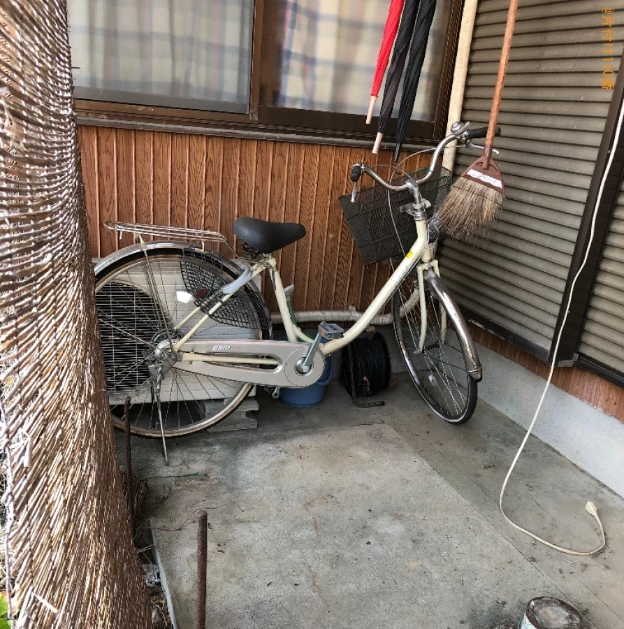 【南国市】ブルーシート、段ボール等の回収と水回りのクリーニング