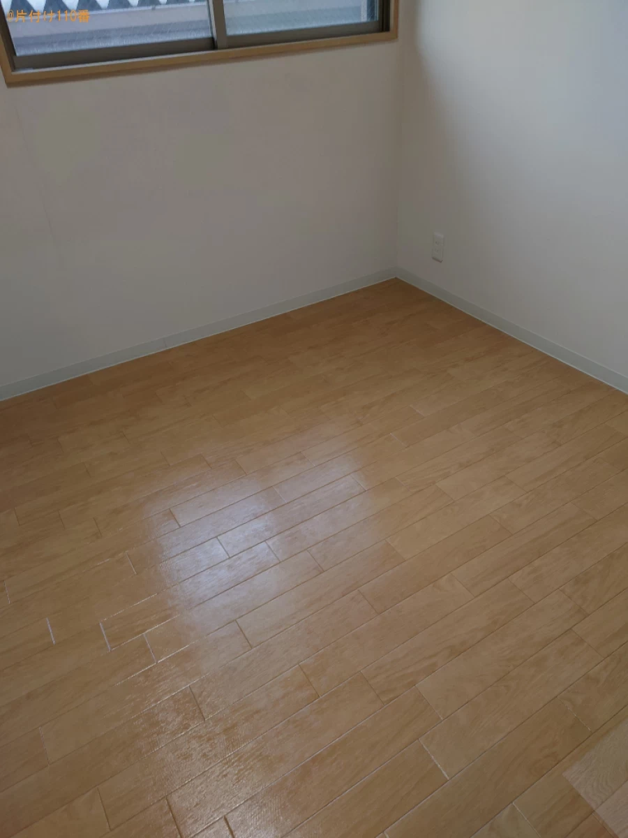 【松山市喜与町】マットレス付きシングルベッド、冷蔵庫等の回収