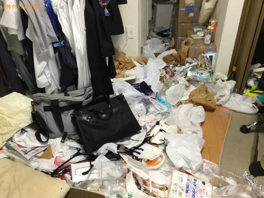 【伊丹市】ゴミ屋敷状態になっている1Kの部屋の片付け作業ご依頼