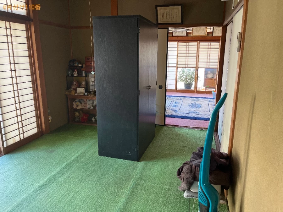 【彦根市上稲葉町】タンス、ローテーブル、クローゼット等の回収