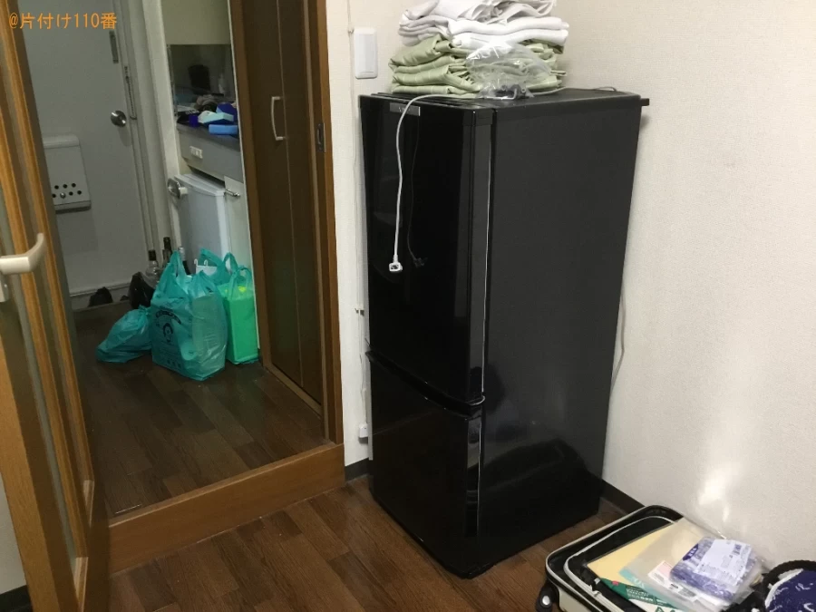 【池田市】マットレス付きシングルベッド、冷蔵庫、洗濯機等の回収