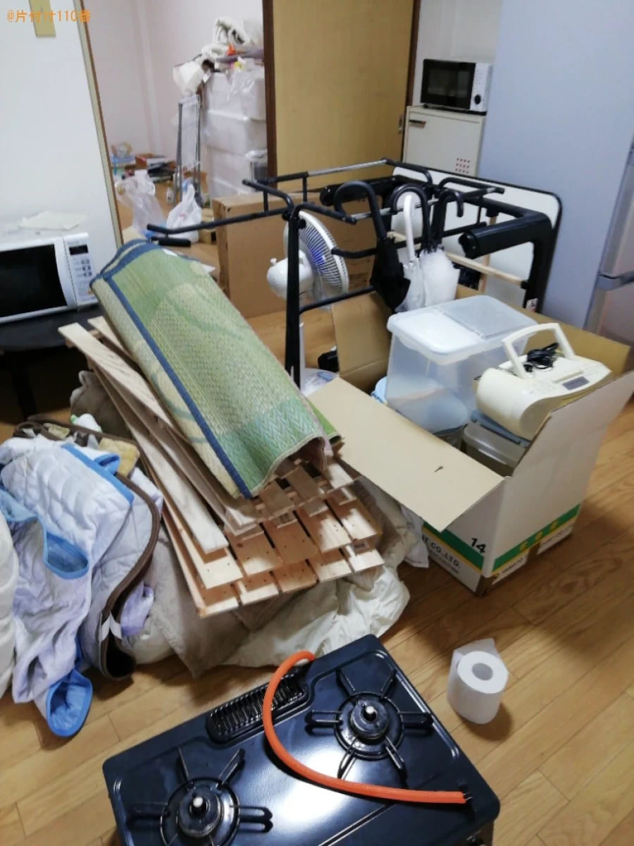 【野洲市】ガスコンロ、すのこ、布団、扇風機、傘、こたつ等の回収