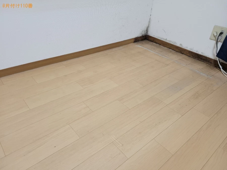 【岡山市北区】マットレス付きシングルベッド、テレビ台等の回収