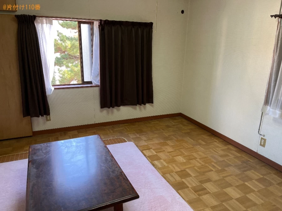 【大津市】タンス、衣装ケース、布団、すのこ、本棚等の回収・処分