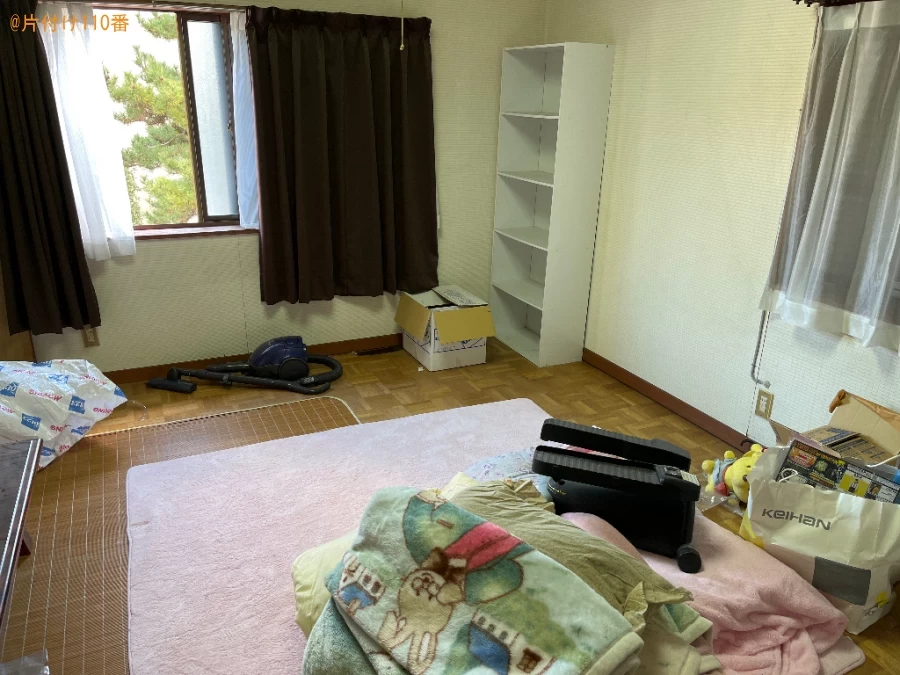 【大津市】タンス、衣装ケース、布団、すのこ、本棚等の回収・処分