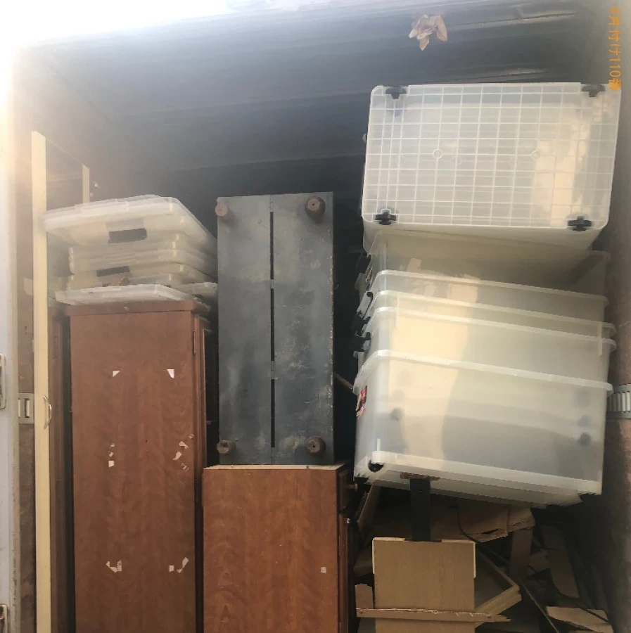 【伊万里市二里町】家財一式（家具、扇風機、収納ケース等）の回収