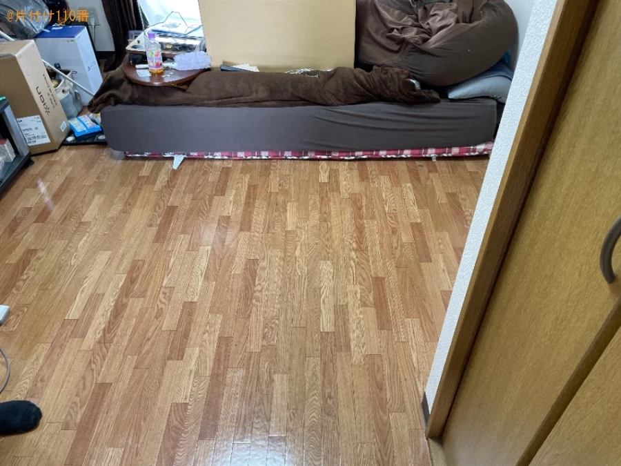 【草津市】テレビ、本棚、炊飯器、掃除機、ポット、本等の回収・処分