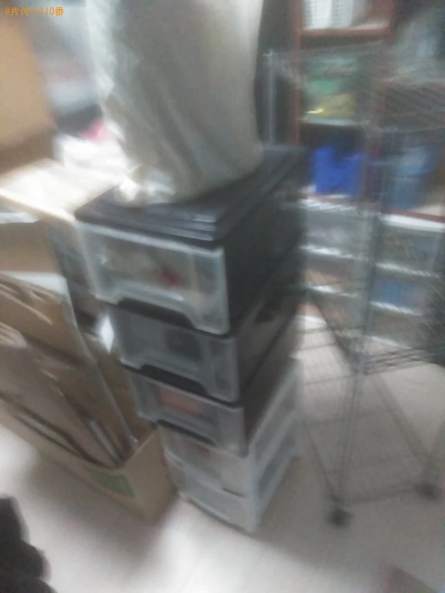 【松山市森松町】衣装ケース、スチールラック等の回収・処分ご依頼