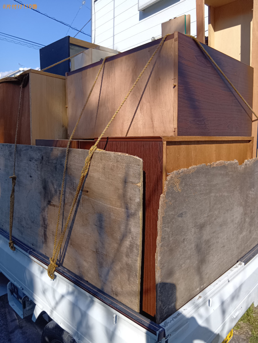 【富士宮市】マットレス付きシングルベッド、タンス、冷蔵庫等の回収